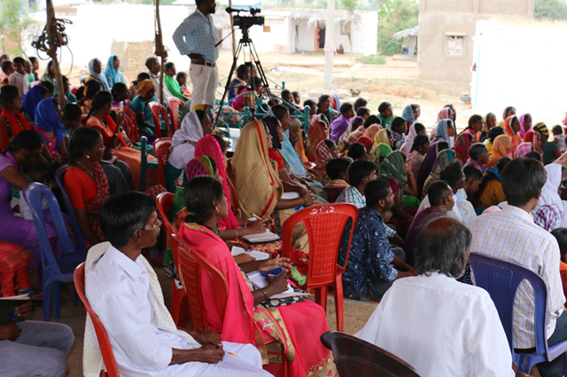 Hundreds Massed for the 2 days Mega Prayer organized by Grace Ministry at Pavagada, Tumkur. The Pavagada Prayer Meetings was a great blessing to the hundreds who gathered. 